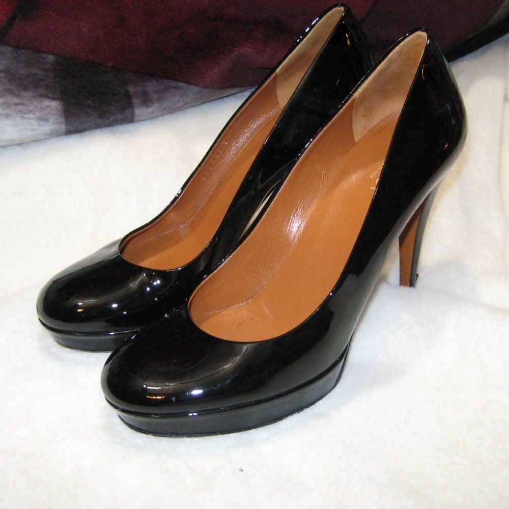 Gucci Patent Leather Charlotte Pumps Authentic Good condition